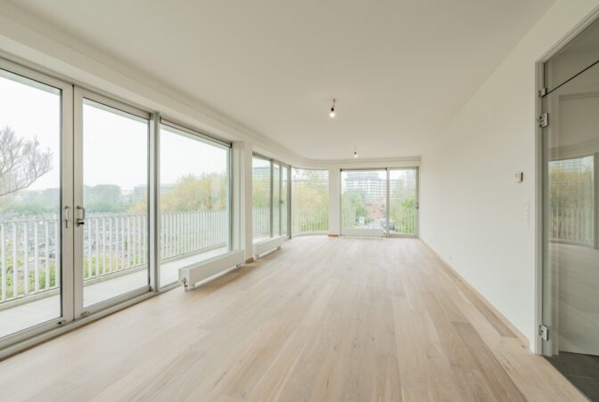 69a118bd06043c023a77663bae4193955a1ac099de885945b75154cc16043215